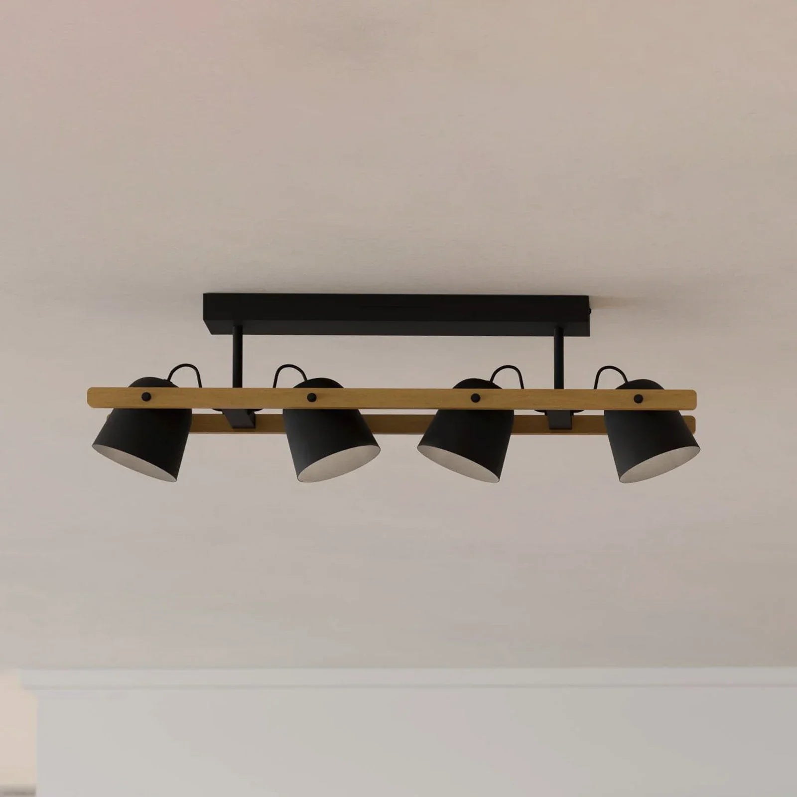 Осветително тяло HORNWOOD Black & Brown 100CM