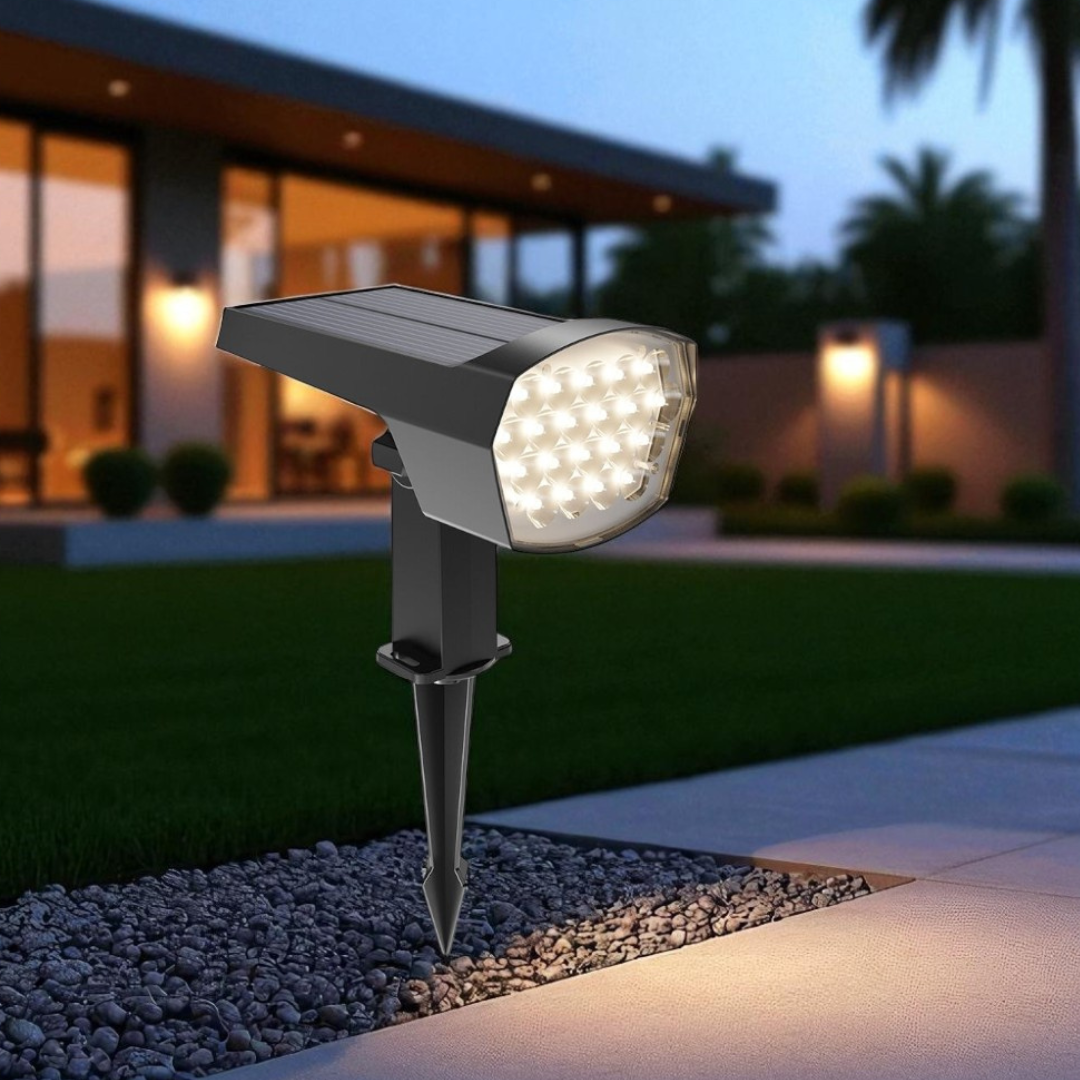 Соларен LED стълб за градина 12W