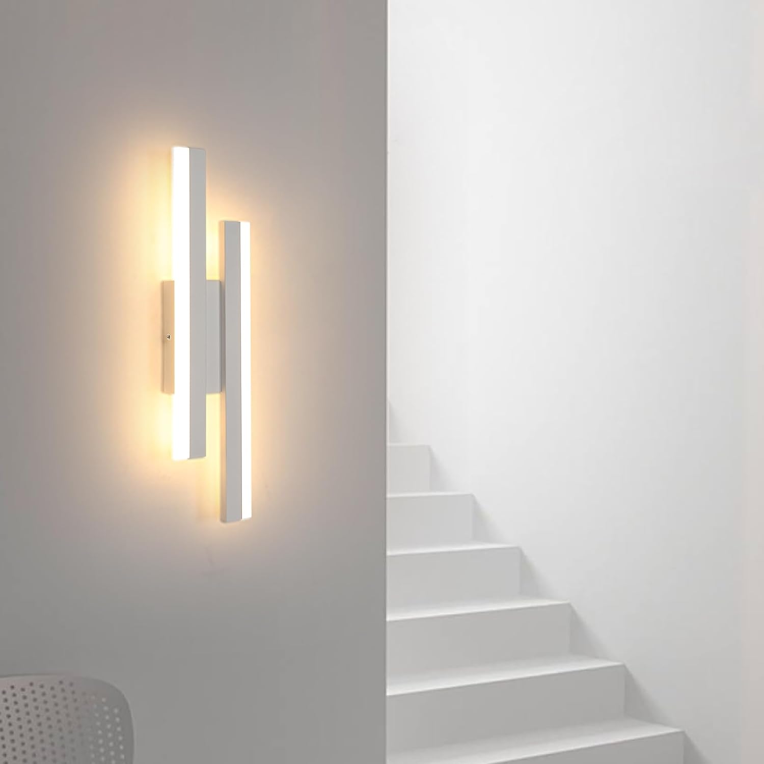 LED аплик LINNES 24W Бял Еквивалент 150W