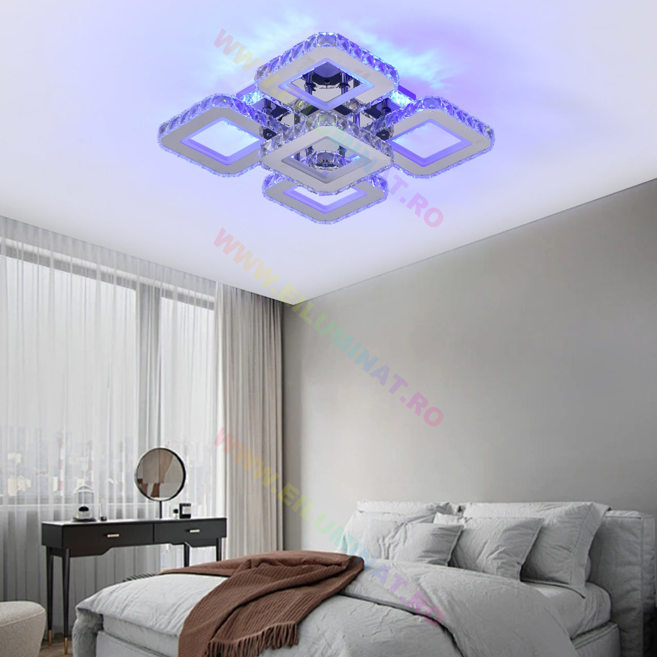 LED осветително тяло 4+1 SQUARE RGB кристал с дистанционно, еквивалент 600W