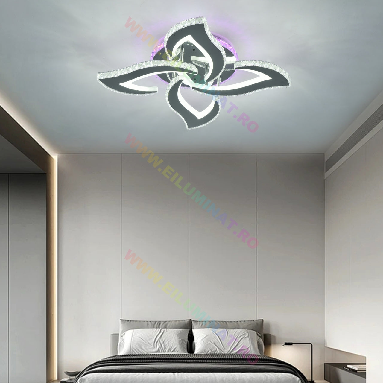 Осветително тяло LED Mini Camelia Cristal RGB с дистанционно, еквивалент 400W
