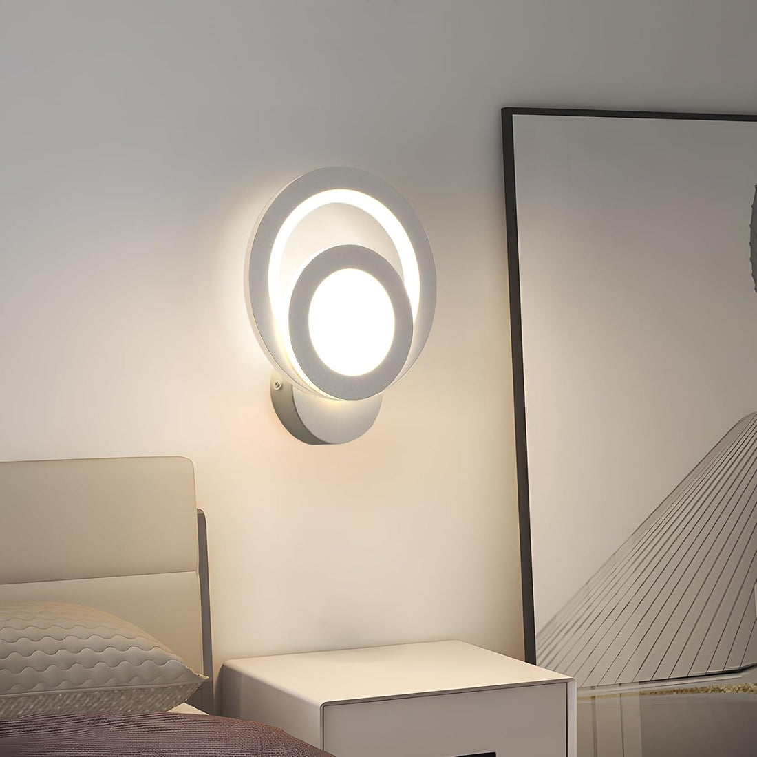 LED аплик за стена MUSE бял Еквивалент 100W