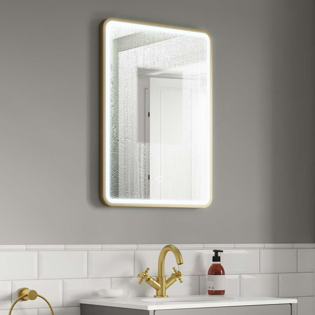 LED огледало 50x70cm Златиста Рамка с Дезабуряване и Touch J35CP