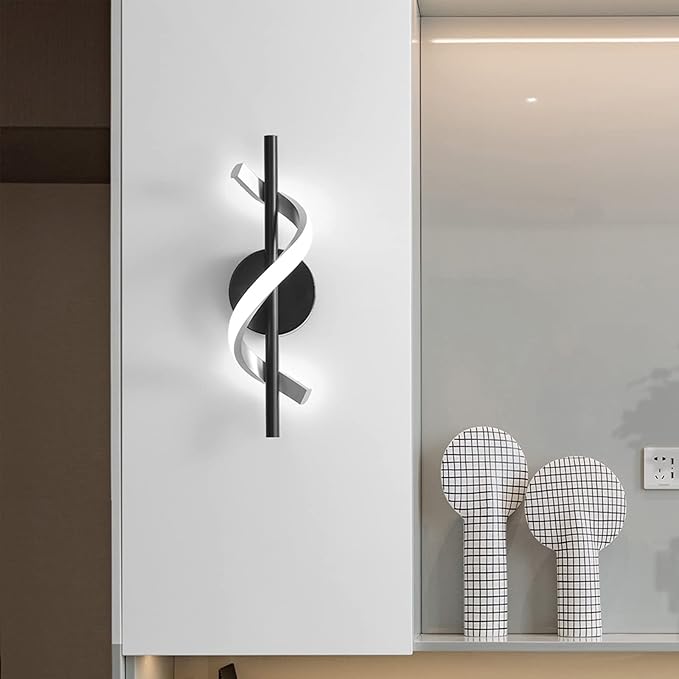 LED аплик ROKO 10W черна Еквивалент 120W