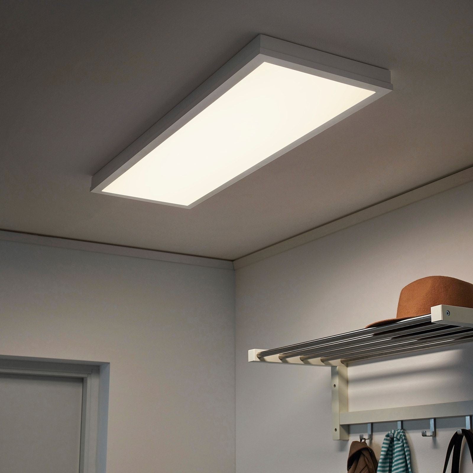 LED панел 48W 120x30cm Бял за повърхностен монтаж