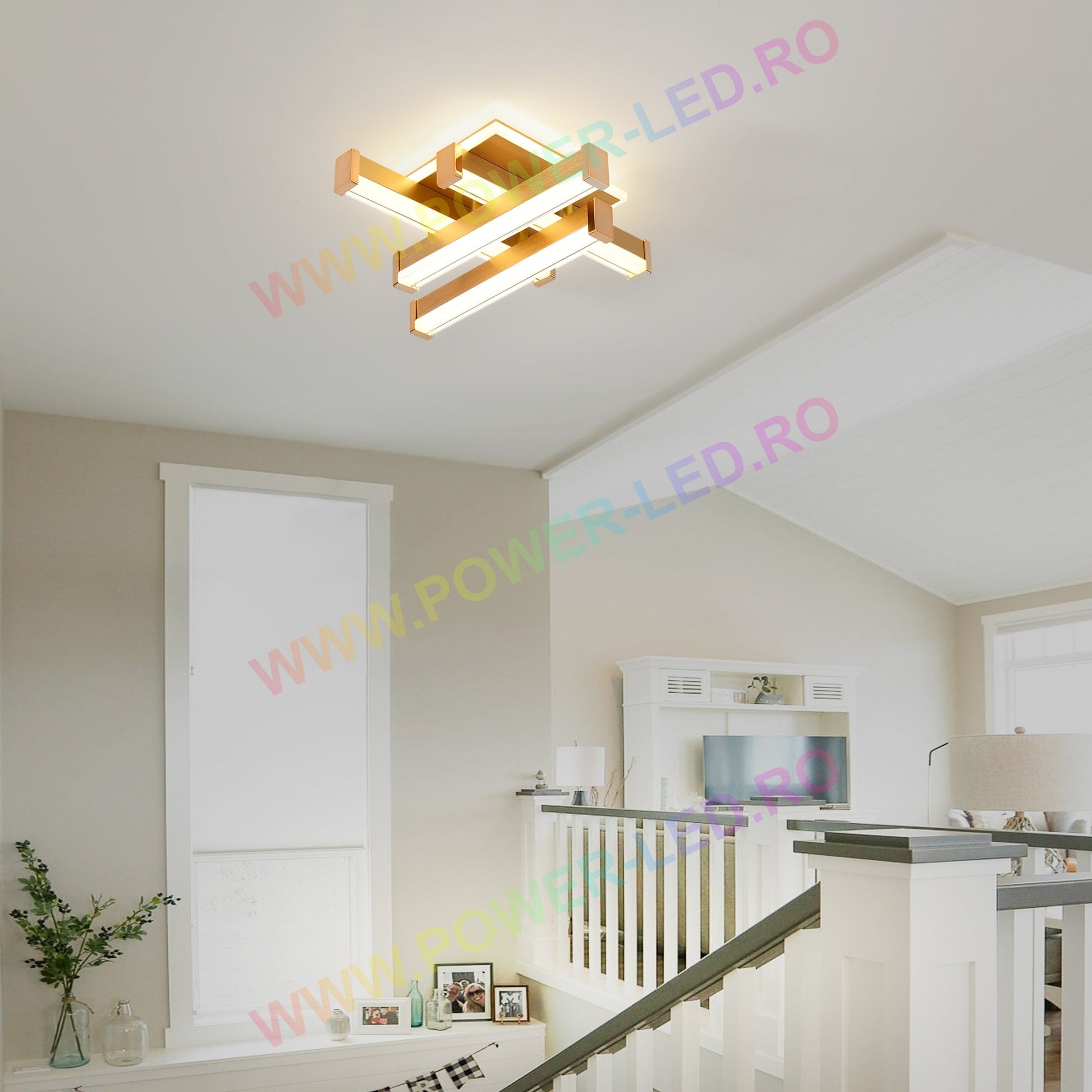 LED аплик LINNES SQUARE 62W GOLD еквивалент 300W