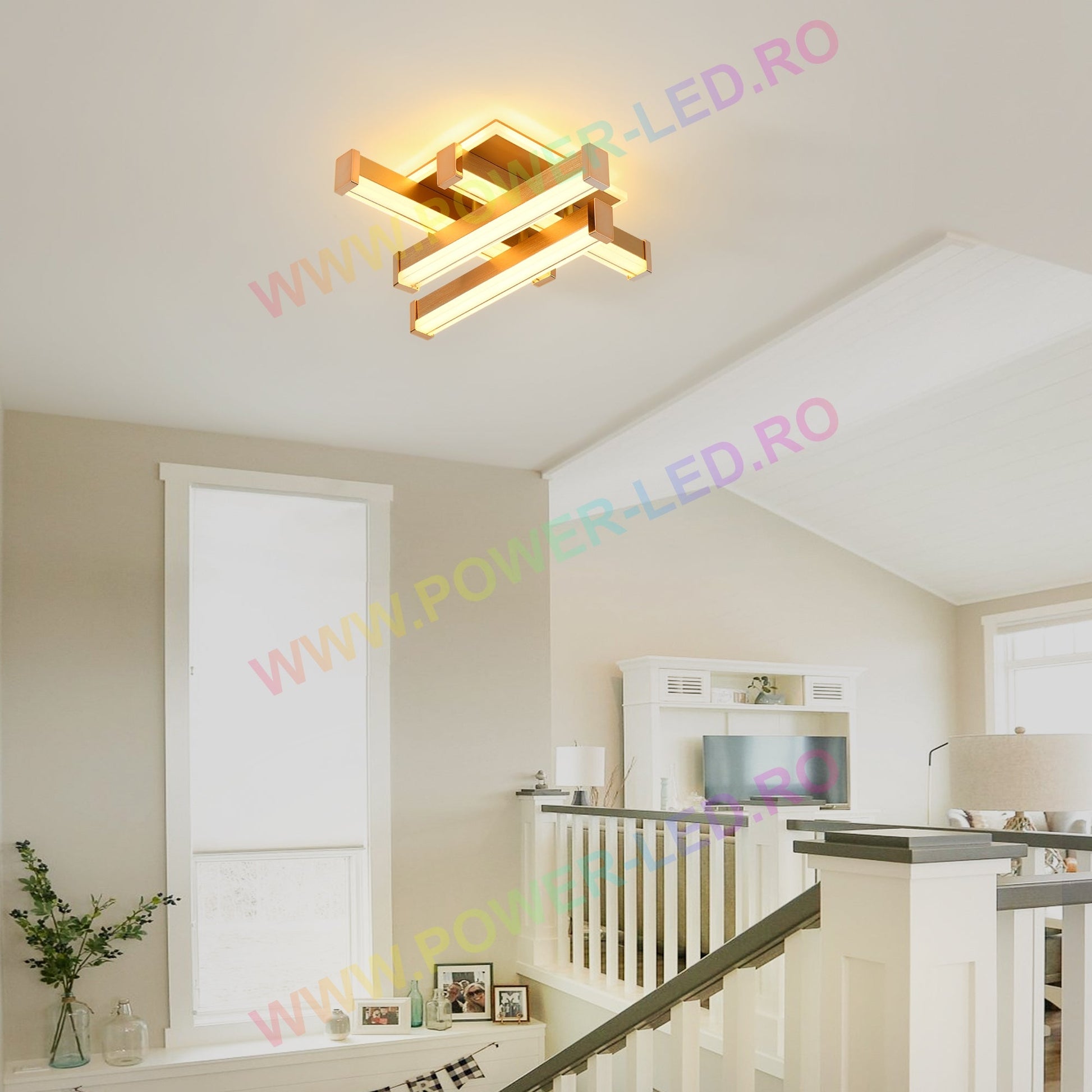 LED аплик LINNES SQUARE 62W GOLD еквивалент 300W