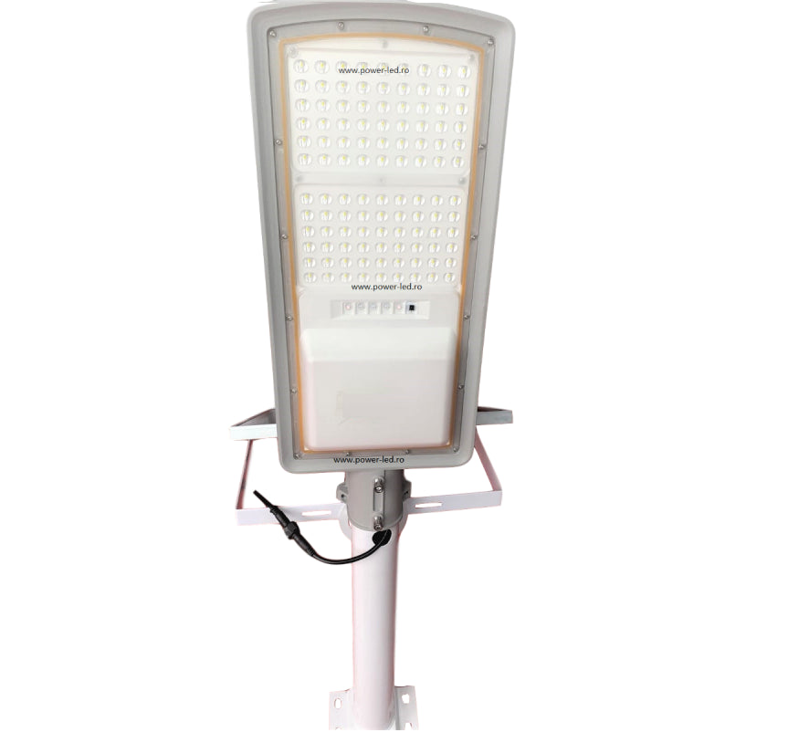 Соларна LED улична лампа 100W с включено рамо и дистанционно управление
