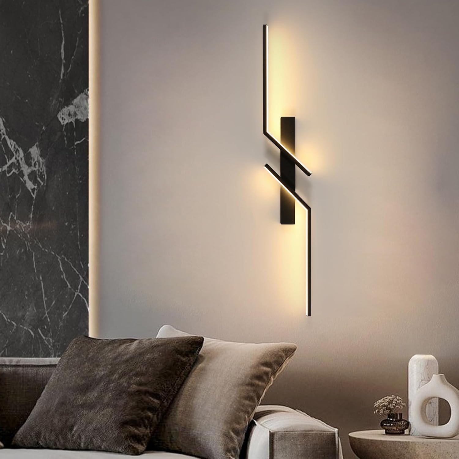 LED аплик Modern Lines Black 60cm еквивалент 100W