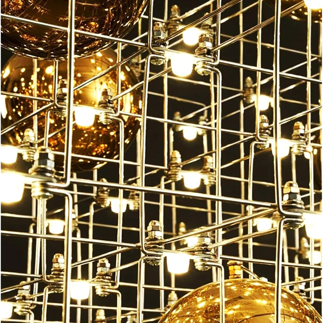 LED осветително тяло тип пендел Luxury MAGNUS HEART