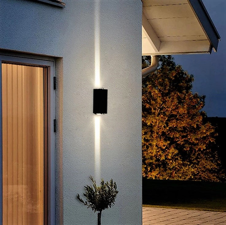 LED аплик за външен монтаж 2x3W LINES черна