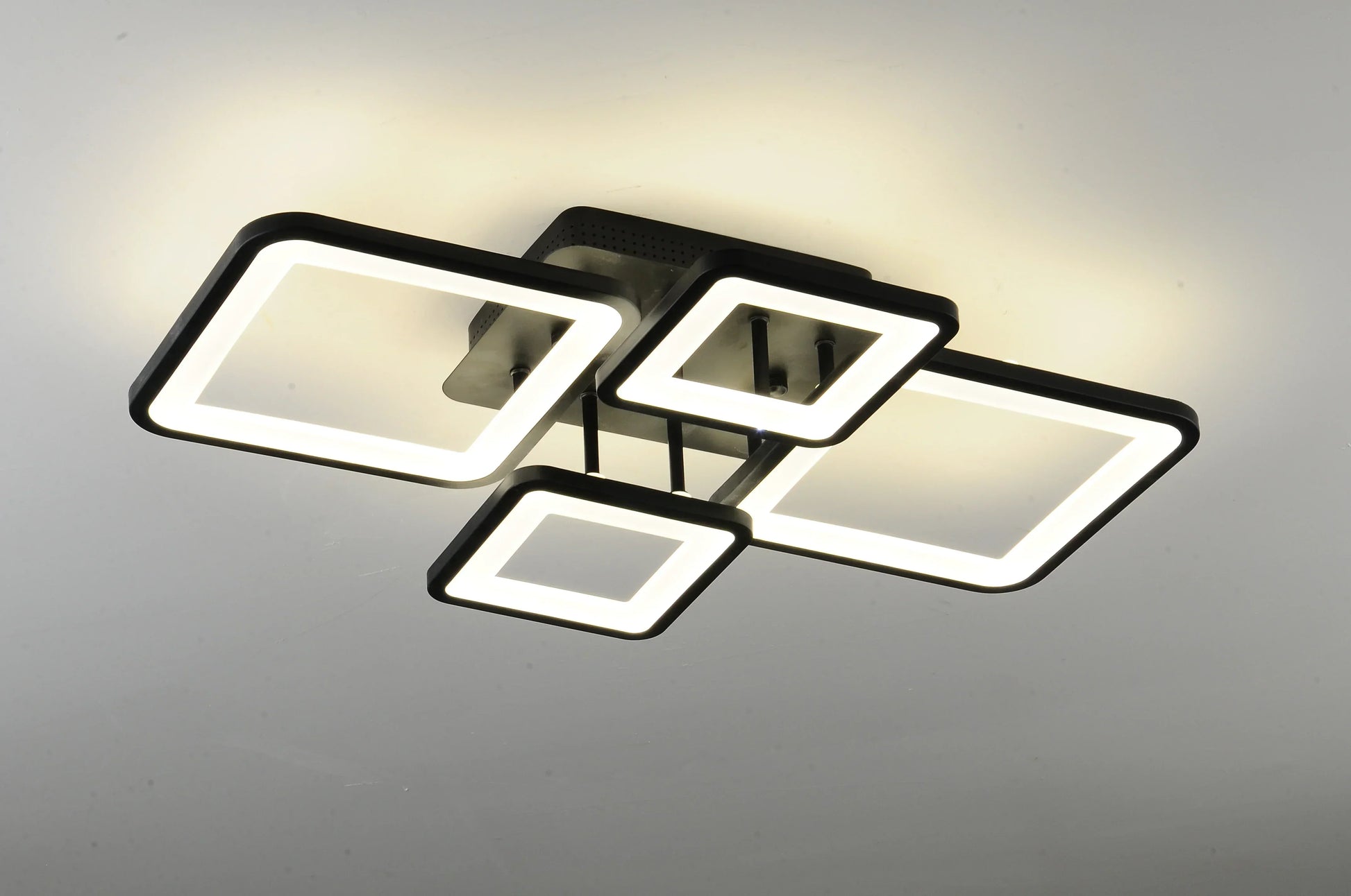 LED осветително тяло 2+2 SQUARE BLACK с дистанционно, еквивалент 500W