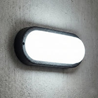 LED овален аплик BAT Черен 18W за външна употреба – еквивалент 150W