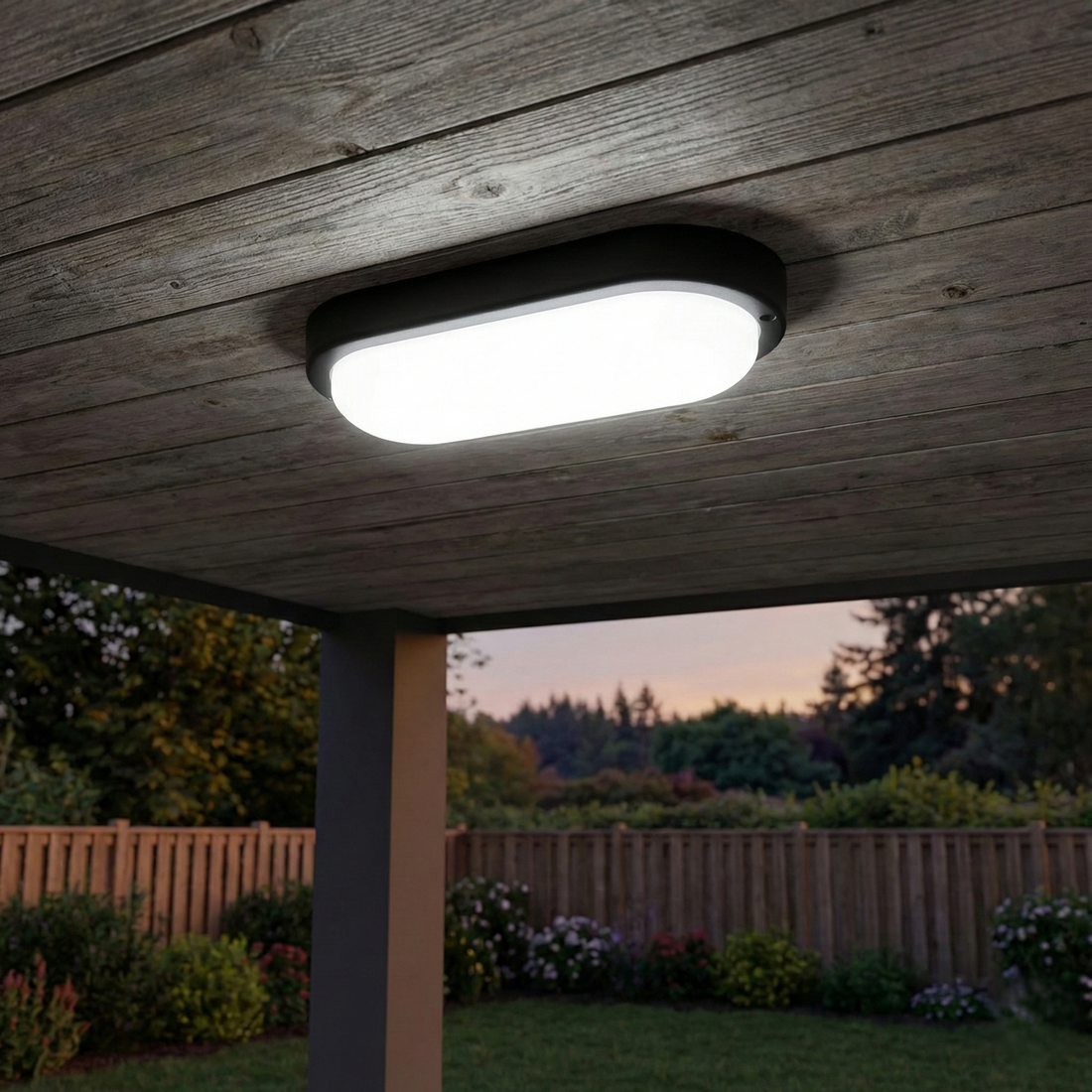 LED овален аплик BAT Черен 18W за външна употреба – еквивалент 150W
