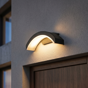 LED аплик за външен монтаж HELIOS 18W Черен