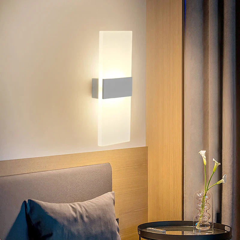 LED аплик за стена 12W SUBLIME Square SILVER