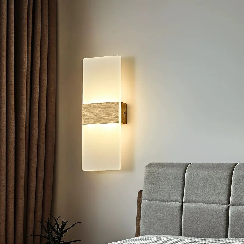 LED аплик за стена 12W SUBLIME Square GOLD