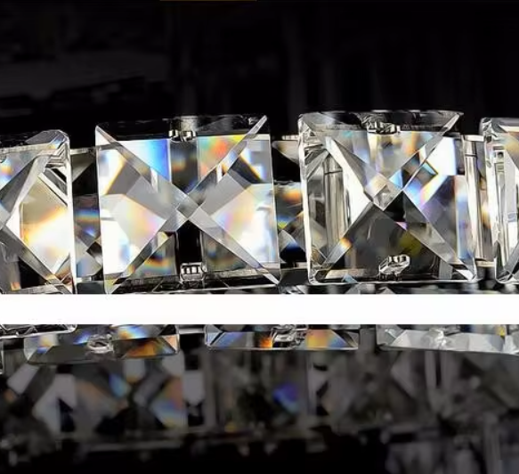 LED осветително тяло 2+2 CIRCLE Chrome кристал с дистанционно, еквивалент 400W