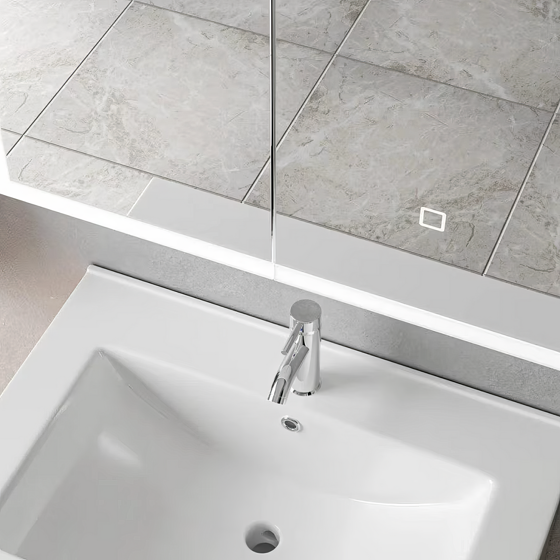 Шкаф за баня с LED огледало Qora Touch 60x70cm