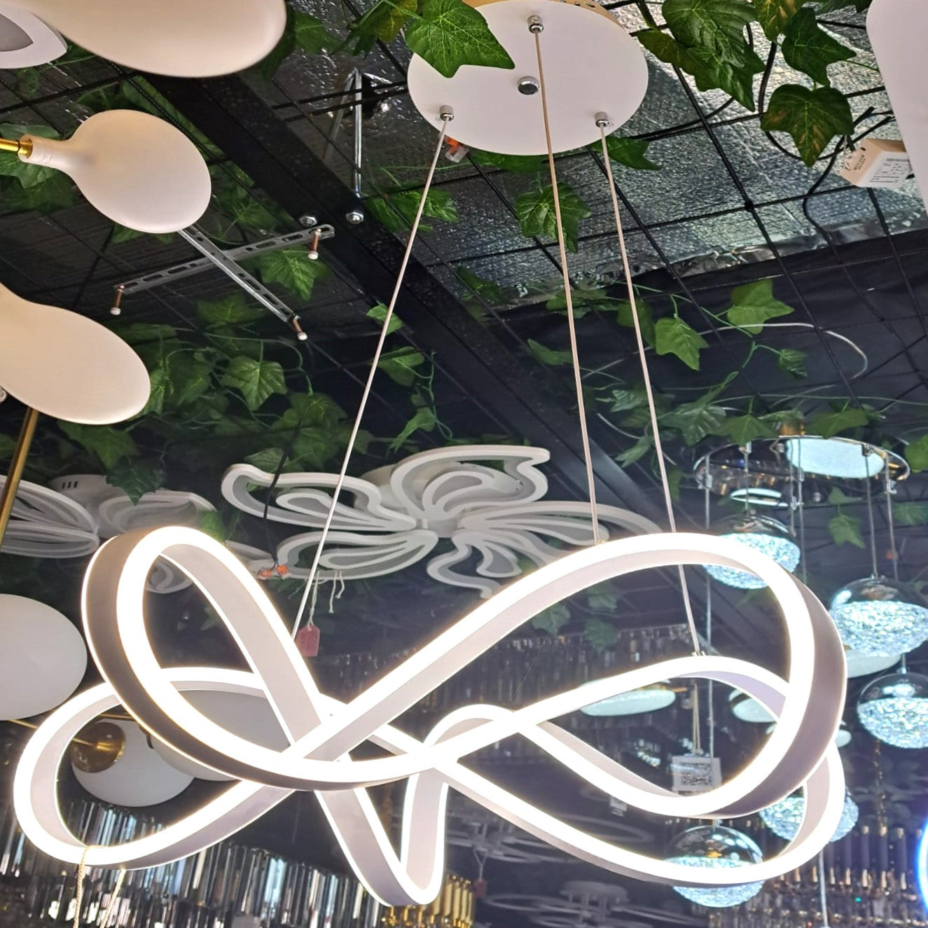 LED осветително тяло Infinity KING Бяло Еквивалент 1000W С дистанционно