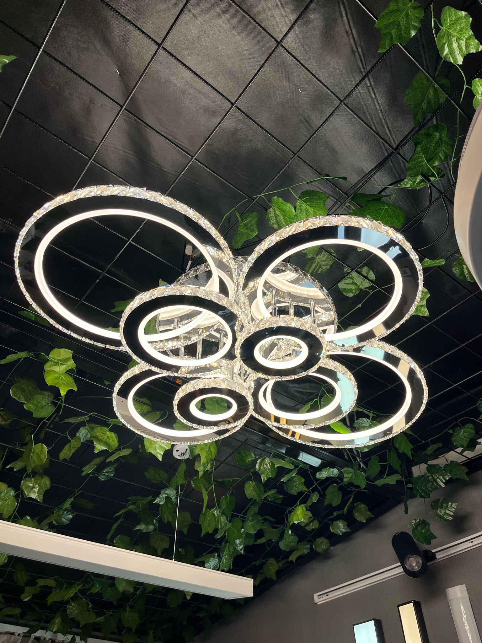 LED осветително тяло 434W 4+4 CIRCLE Cristal Super Gigant RGB Еквивалент 1200W