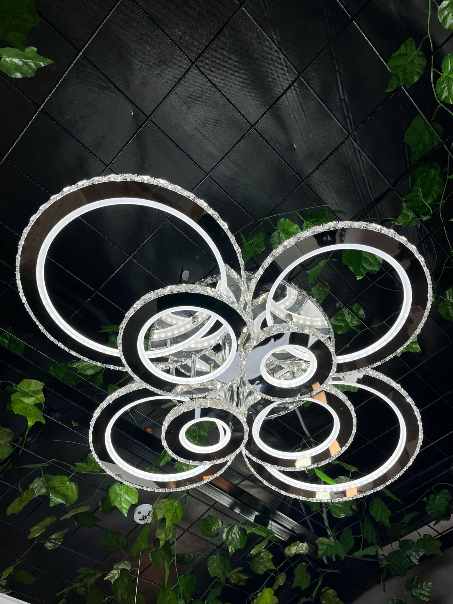 LED осветително тяло 434W 4+4 CIRCLE Cristal Super Gigant RGB Еквивалент 1200W