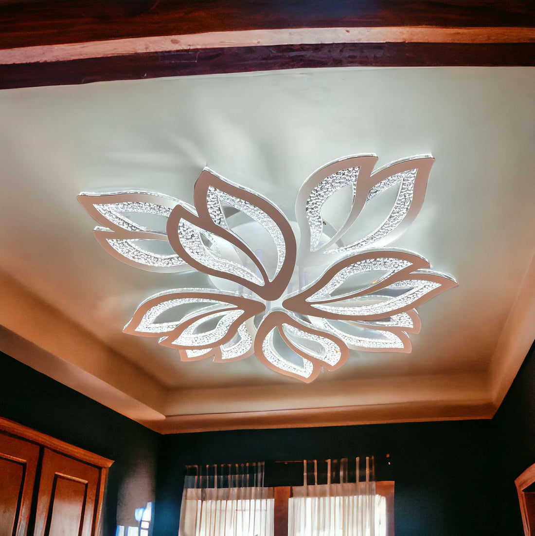 LED осветително тяло Anemone Grande Bubbles Еквивалент 800W Дистанционно управление