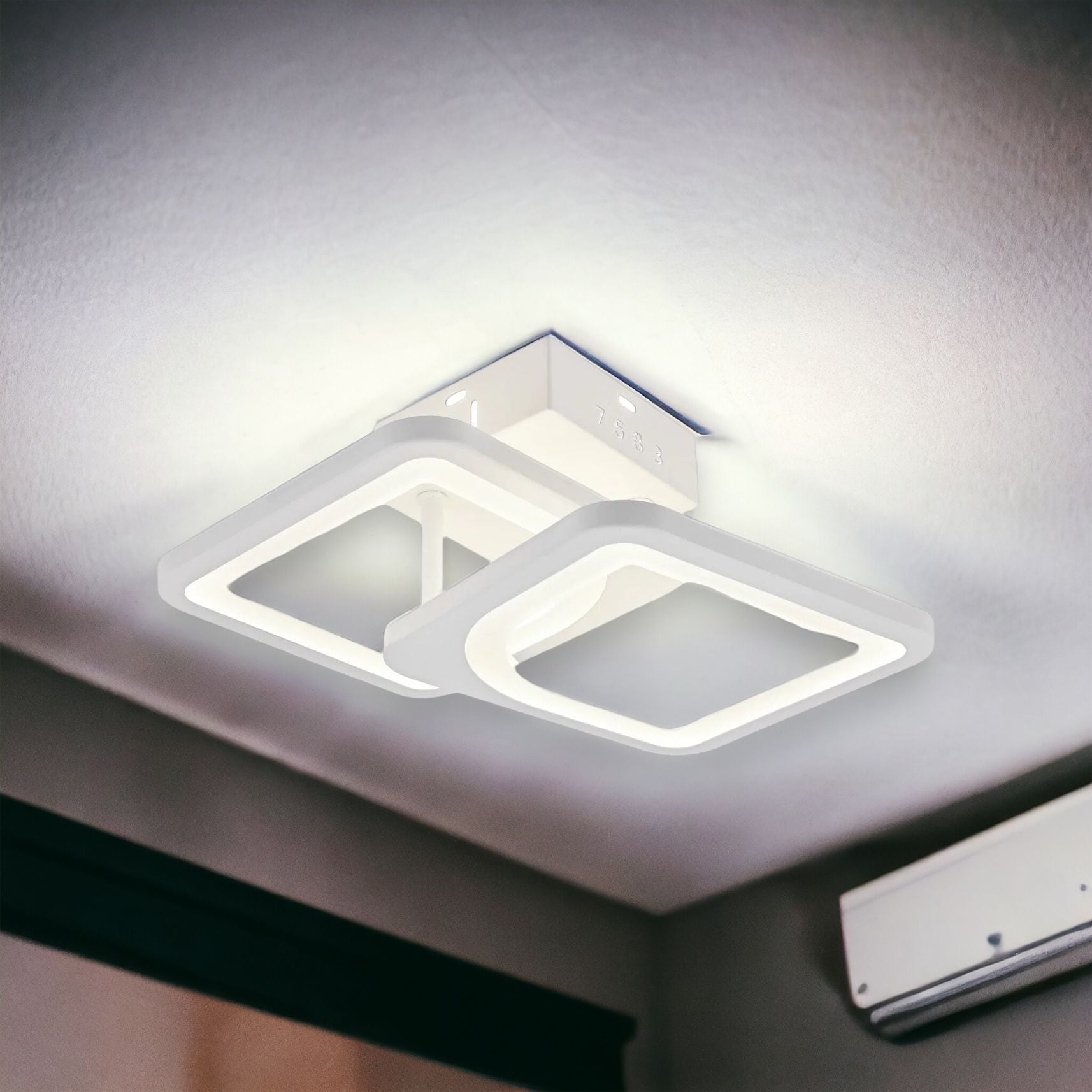 LED осветително тяло Yanna Square БЯЛ Еквивалент 120W Дистанционно управление