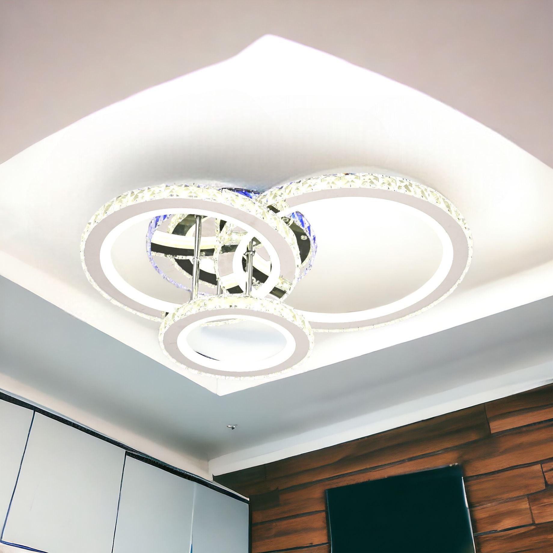 LED осветително тяло Cristal Ciryla Chrome RGB еквивалент 500W