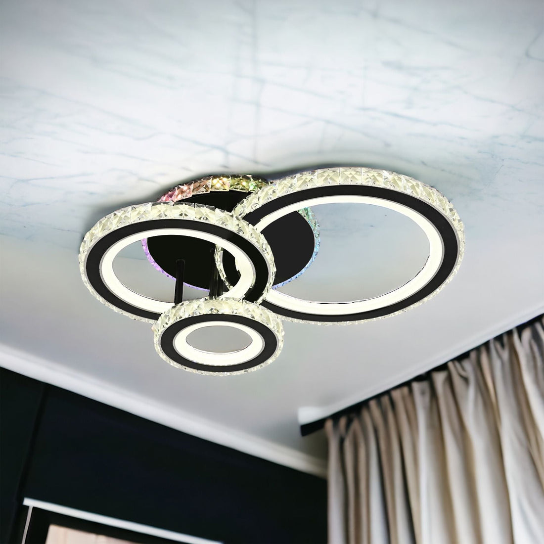 LED осветително тяло Cristal Ciryla Black RGB еквивалент 500W