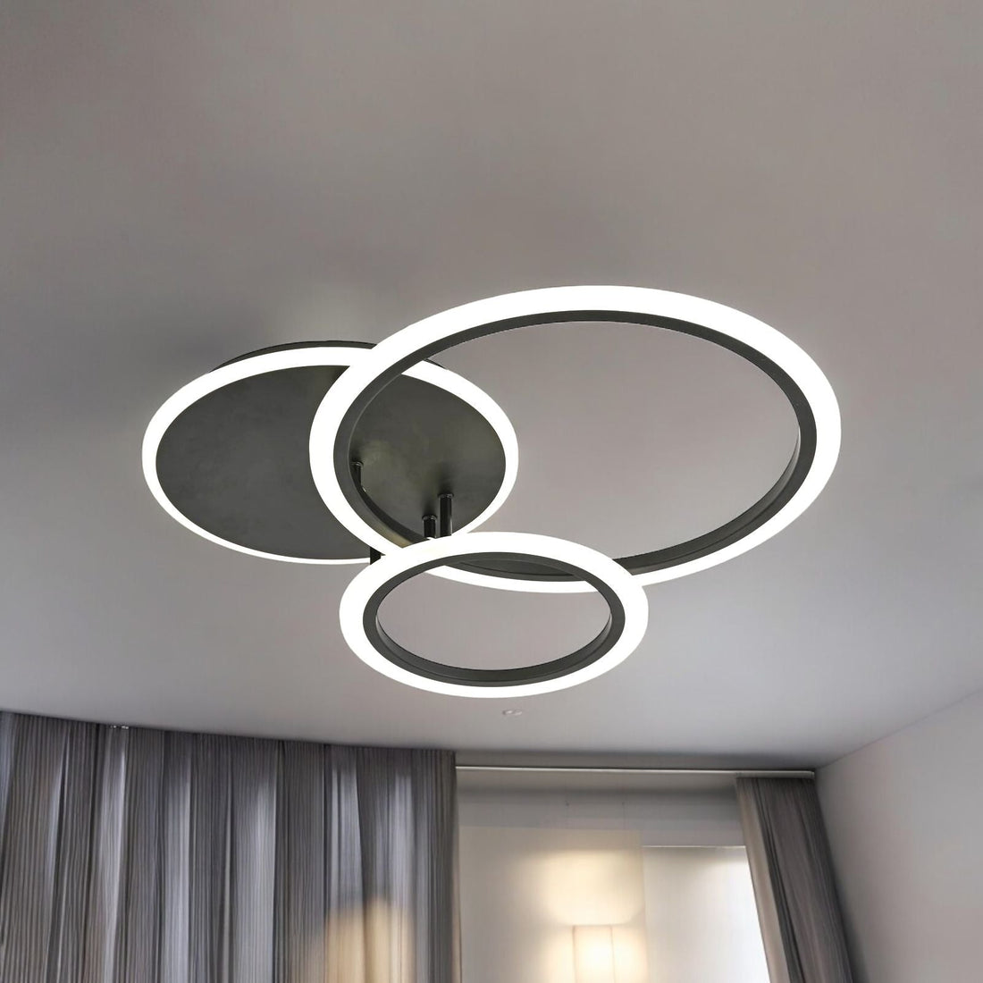 LED осветително тяло TWO BLACK CIRCLE Design с дистанционно, еквивалент 400W