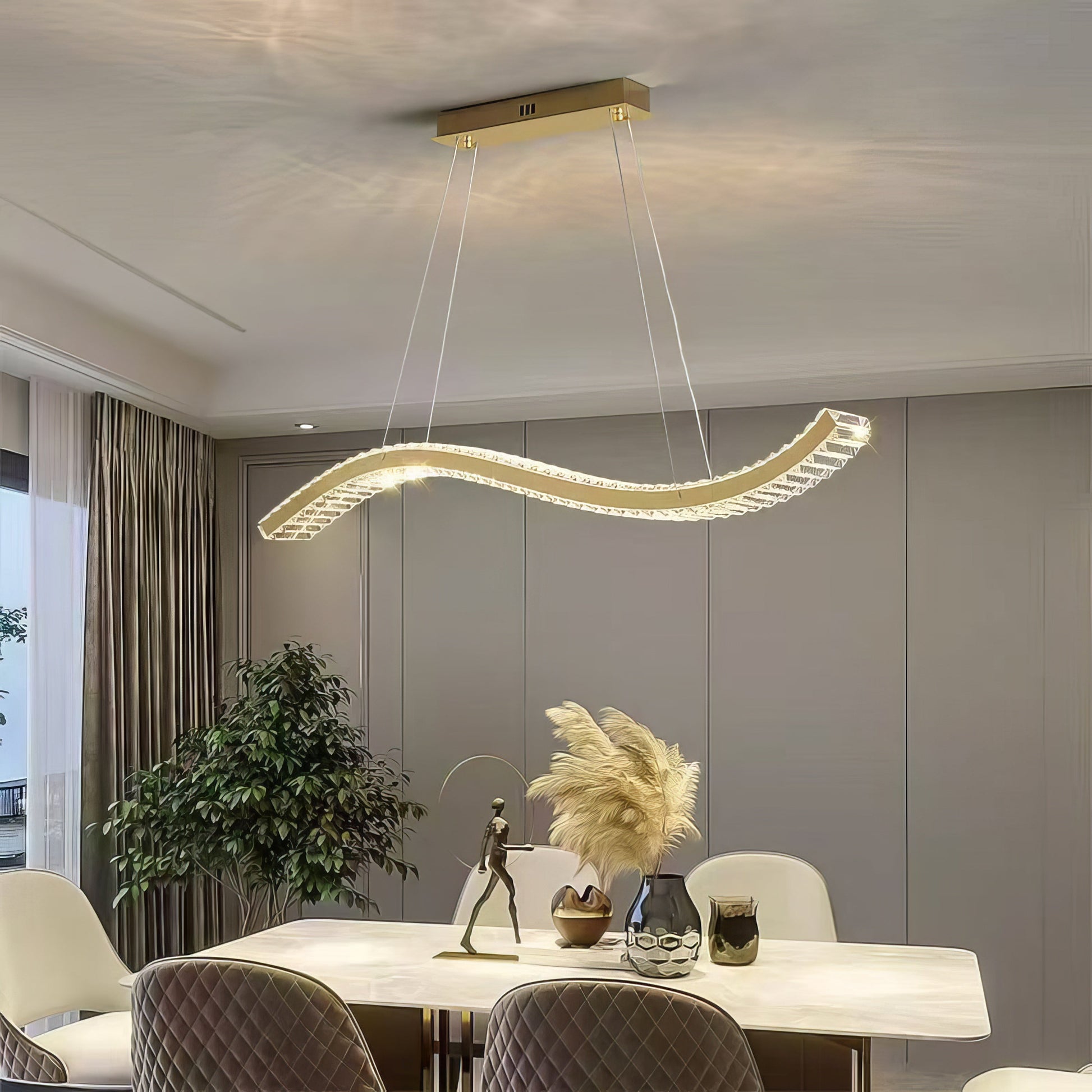Окачено LED осветително тяло Voltra Gold, еквивалент 300W, с дистанционно