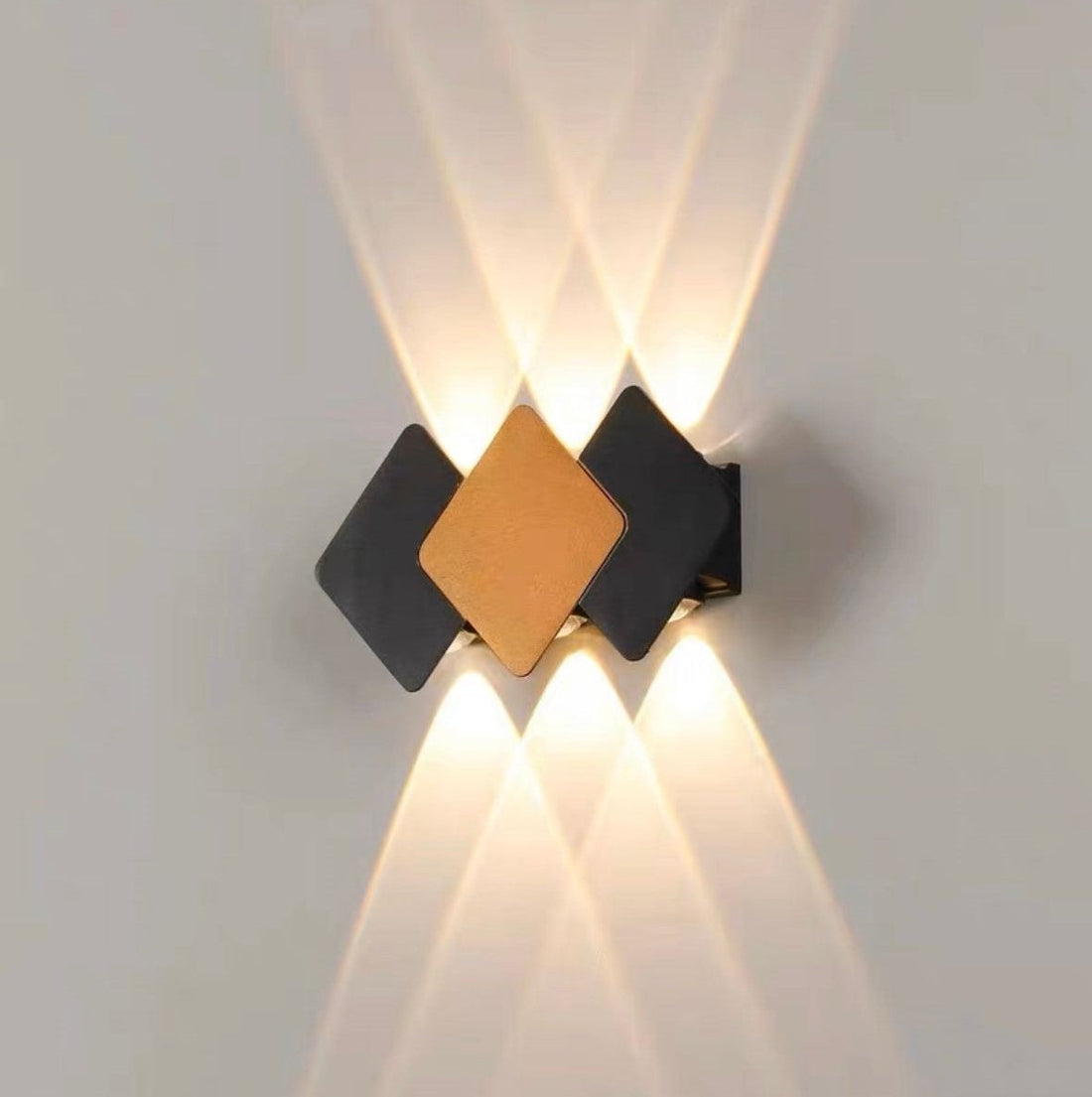 LED аплик 6W Luxus за външен монтаж
