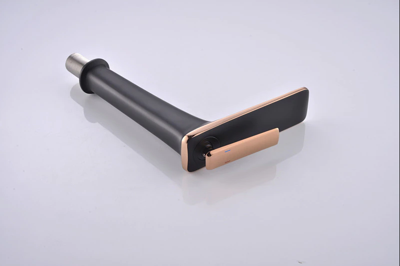 Смесител за мивка висок Luxury Line Rose Black 002