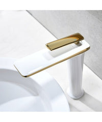 Смесител за мивка висок Luxury Line Golden White 004