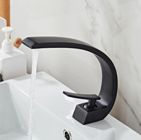 Смесител за мивка среден Modern Line Black Curve 022