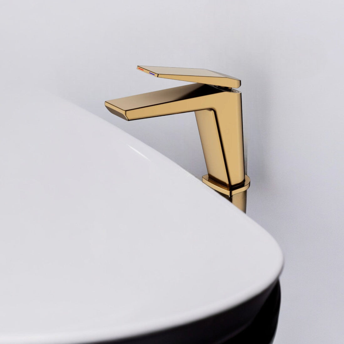 Смесител за мивка Luxury Line Golden Beauty 5006-3