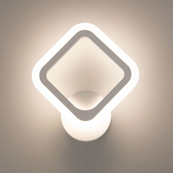 LED аплик Diamond Simple Еквивалент 100W