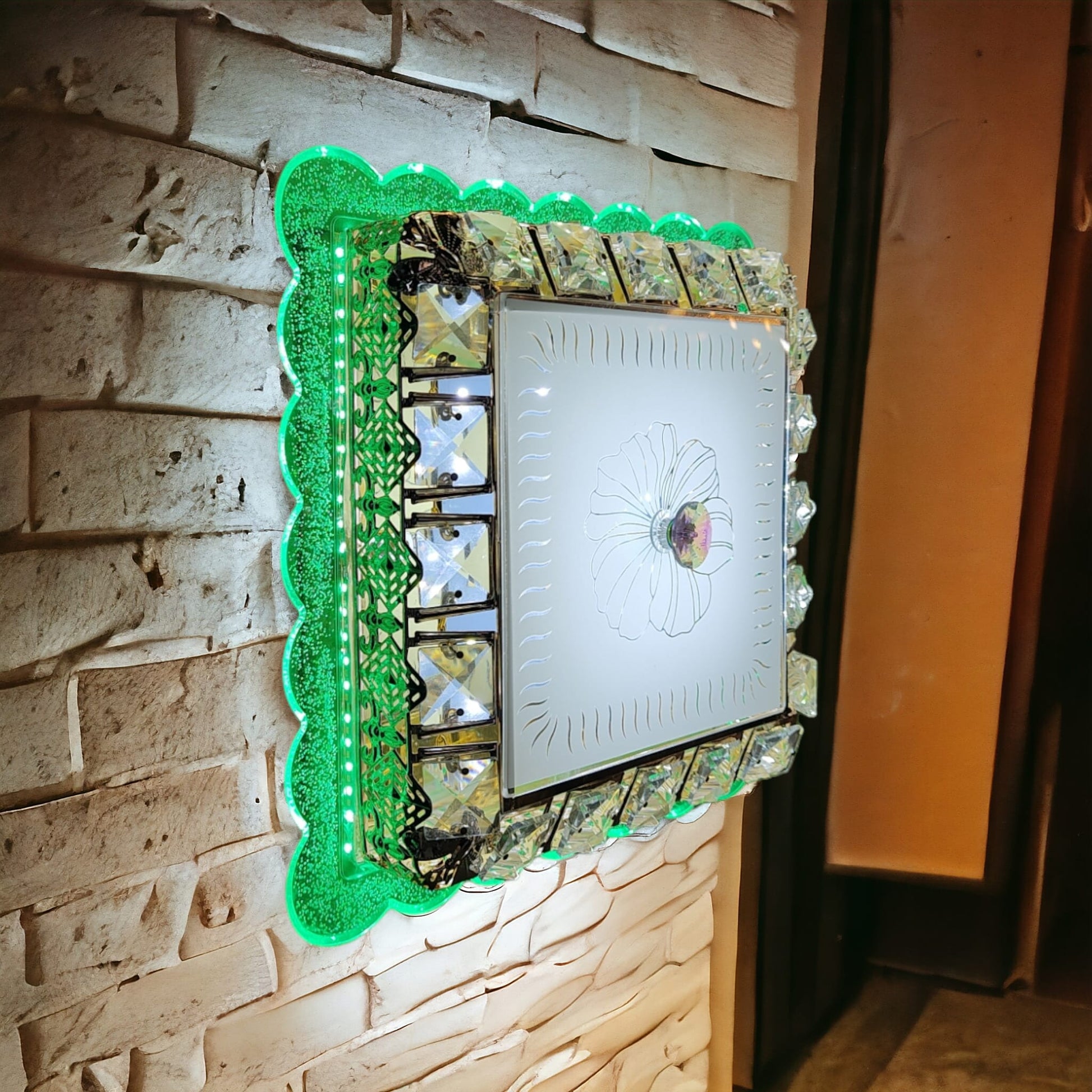 Осветително тяло LED 64W Colorfull Glass еквивалент 300W