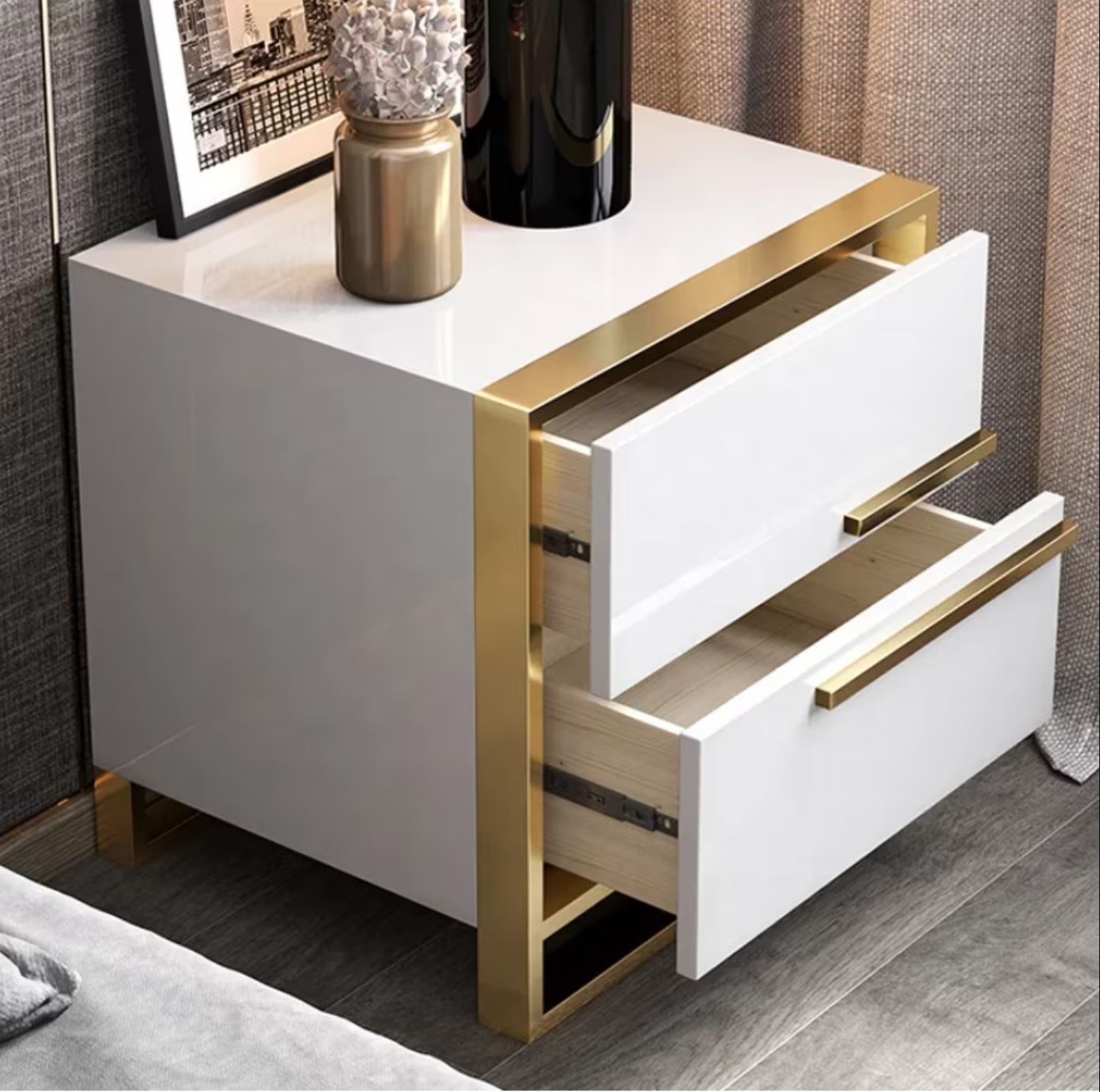 Нощно шкафче с 2 чекмеджета Luxury Line Simplicity бяло