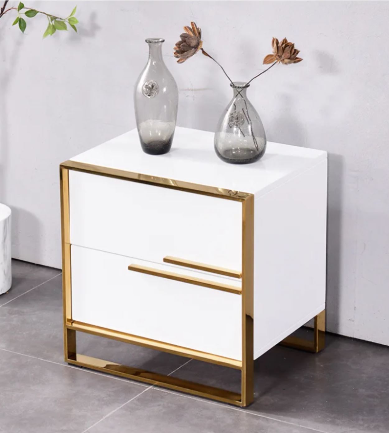 Нощно шкафче с 2 чекмеджета Luxury Line Simplicity бяло
